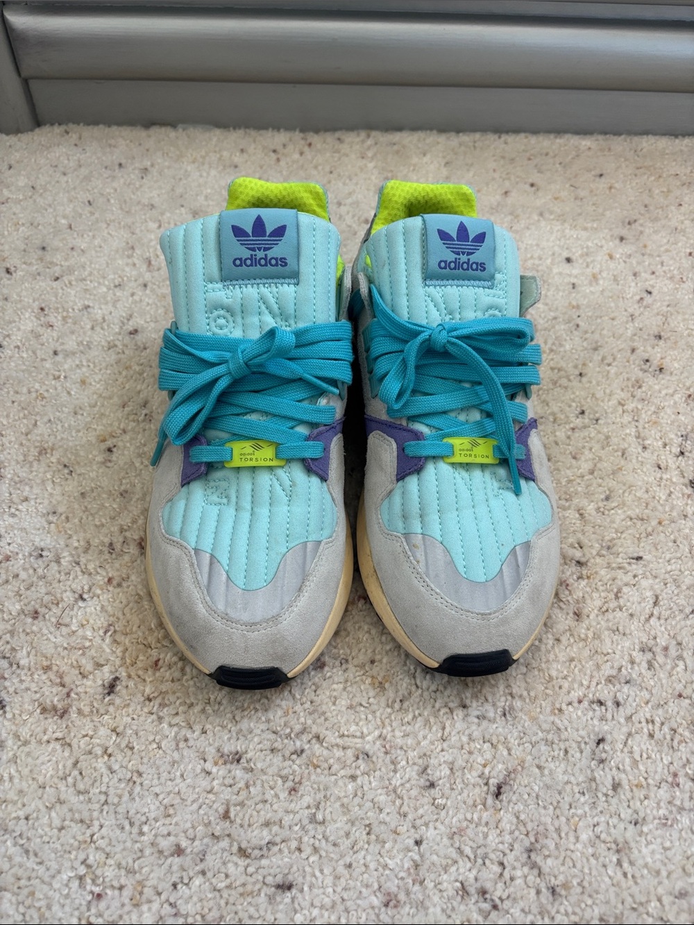 adidas light teal & turquoise low-top sneakers